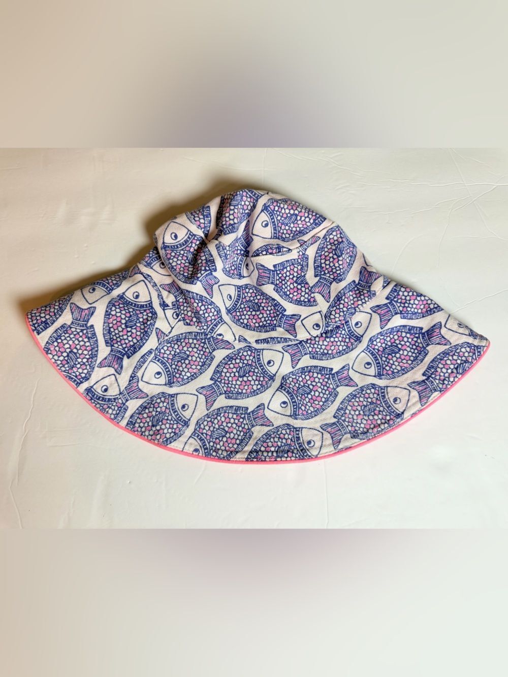 Vineyard Vines Reversible Bucket Hat Pink Fish Summer Nautical Coastal Beach